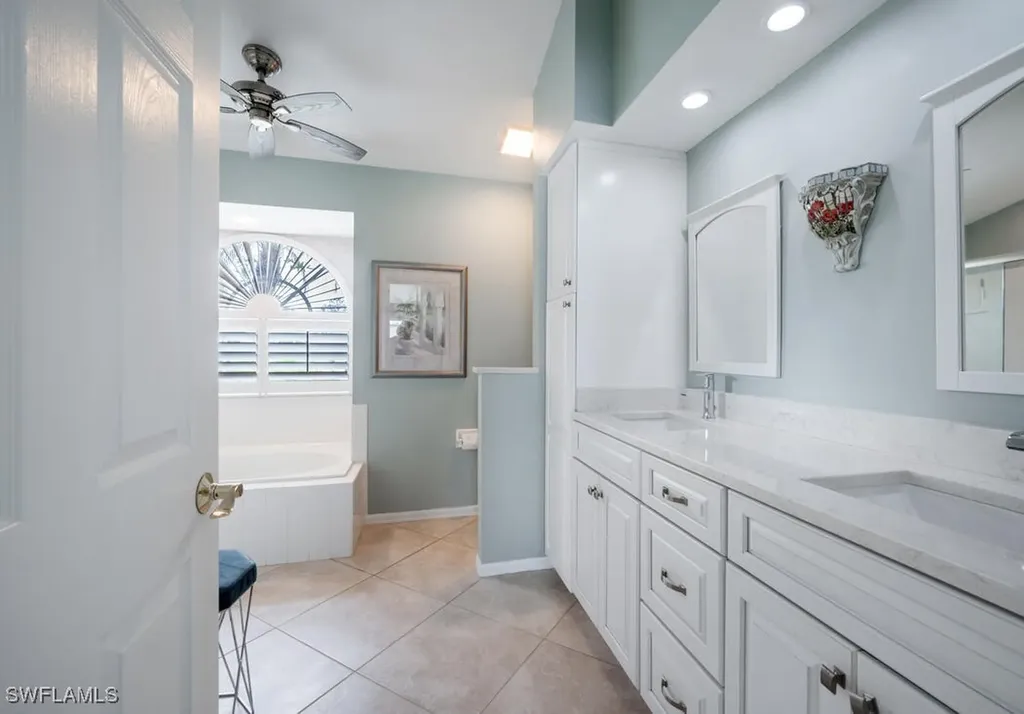 626 Lambton Lane Naples FL 34104