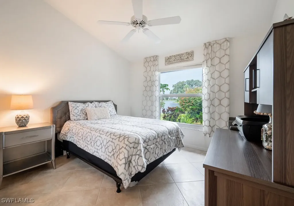 626 Lambton Lane Naples FL 34104