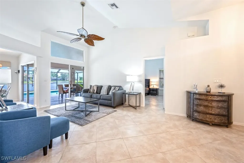 626 Lambton Lane Naples FL 34104