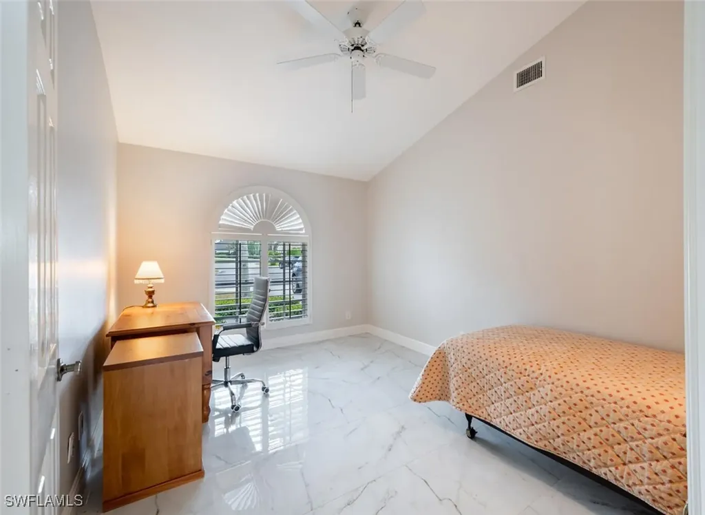 624 Lambton Lane Naples FL 34104