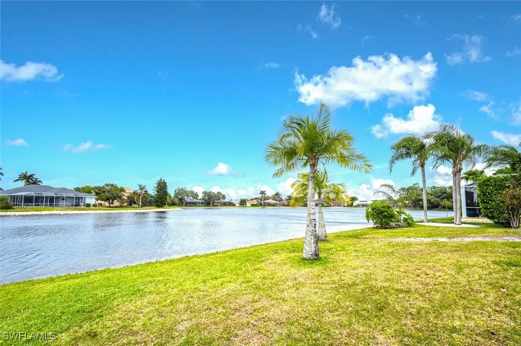 624 Lambton Lane Naples FL 34104