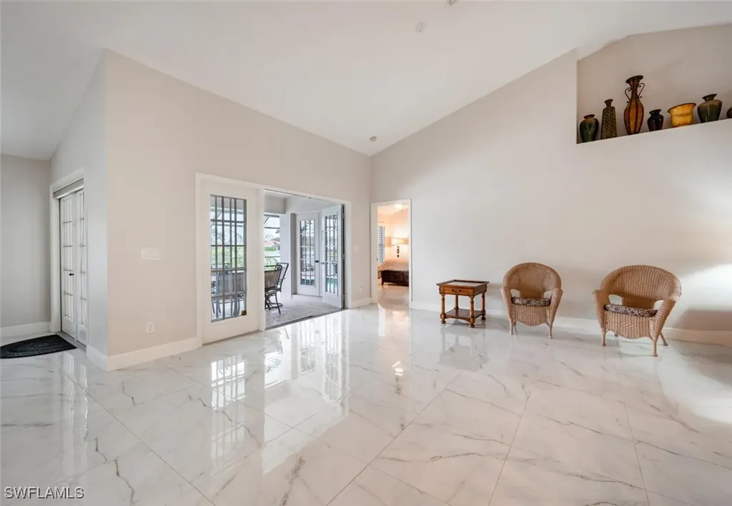 624 Lambton Lane Naples FL 34104