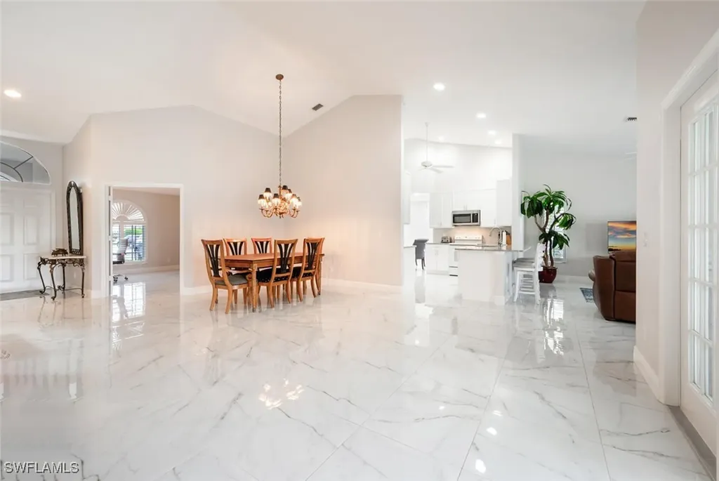 624 Lambton Lane Naples FL 34104