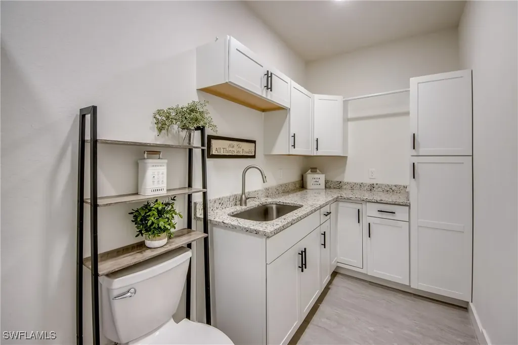 3621 NW 14th Street Cape Coral FL 33993