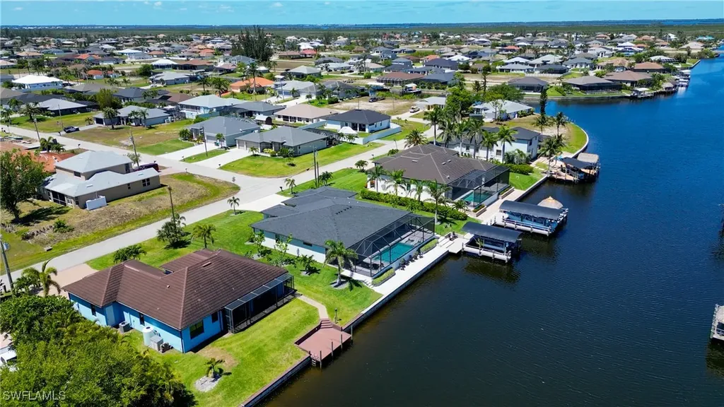 3621 NW 14th Street Cape Coral FL 33993