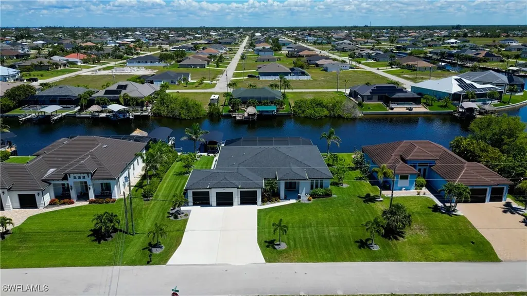 3621 NW 14th Street Cape Coral FL 33993