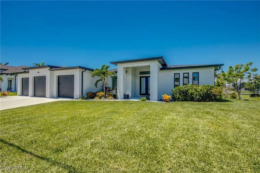 3621 NW 14th Street Cape Coral FL 33993