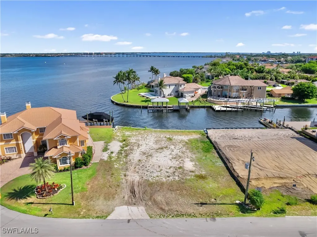 799 Cypress Lake Circle Fort Myers FL 33919