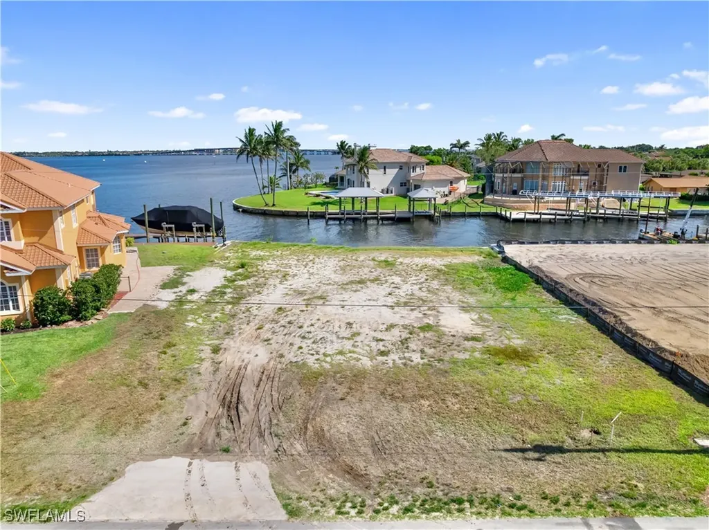 799 Cypress Lake Circle Fort Myers FL 33919