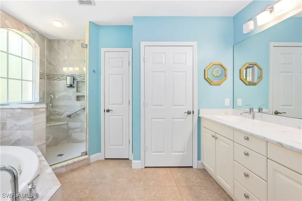5592 Kensington Loop Fort Myers FL 33912