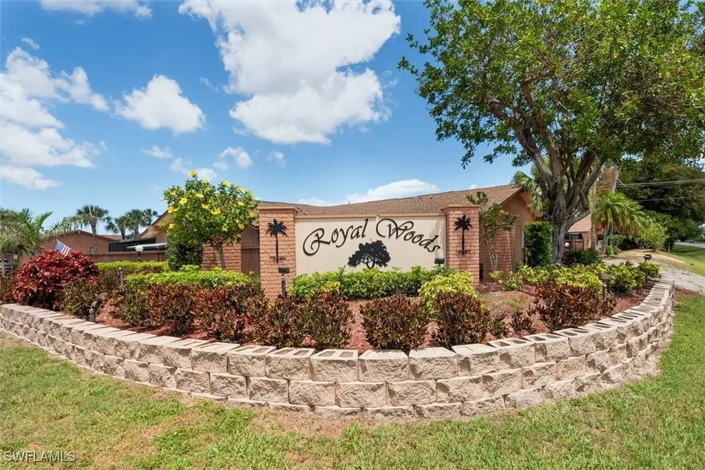 6316 Royal Woods Drive Fort Myers FL 33908