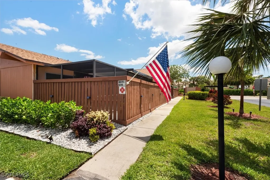 6316 Royal Woods Drive Fort Myers FL 33908