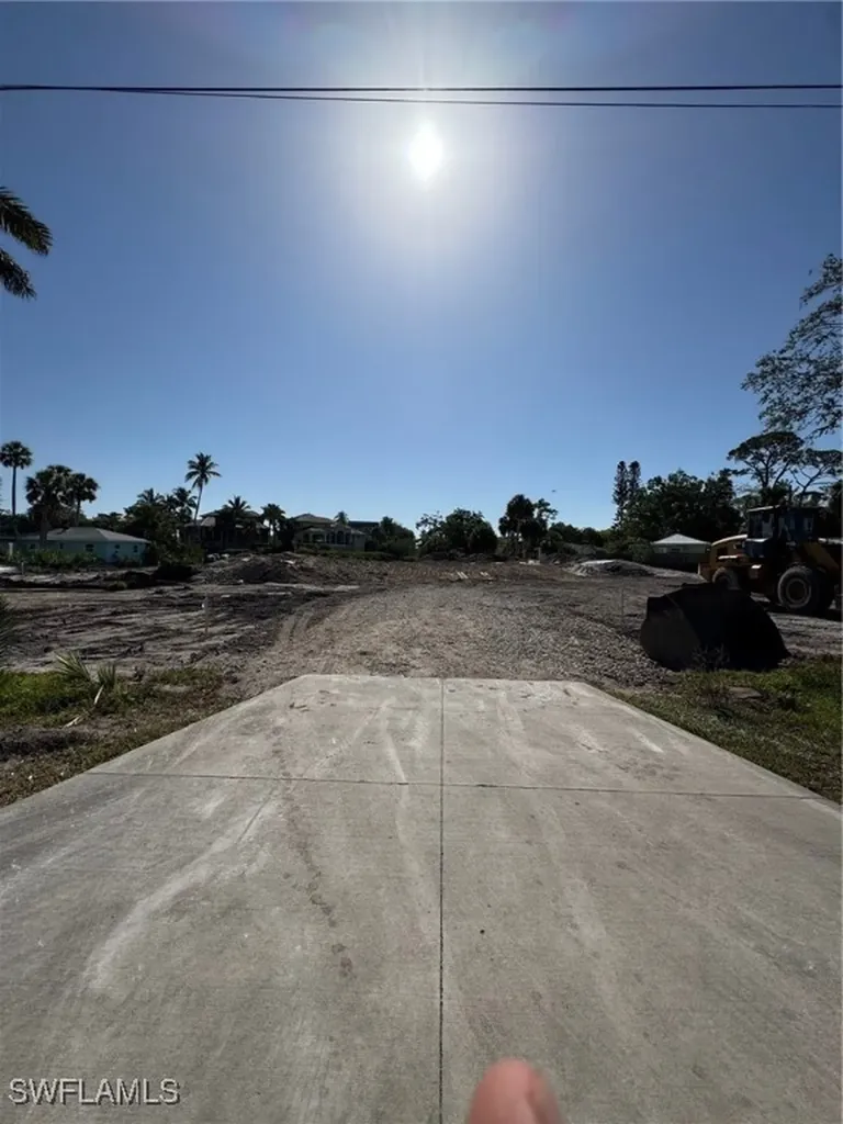 27559 Big Bend Road Bonita Springs FL 34134