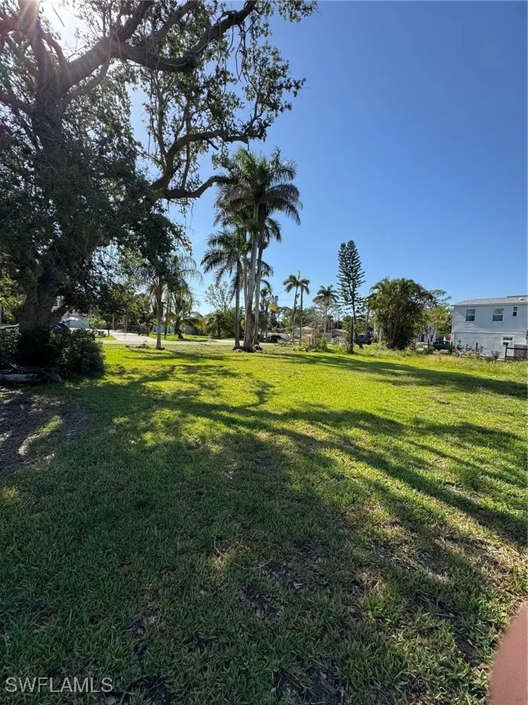 27559 Big Bend Road Bonita Springs FL 34134