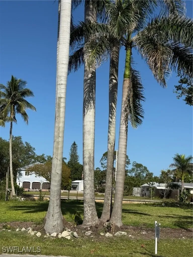 27559 Big Bend Road Bonita Springs FL 34134