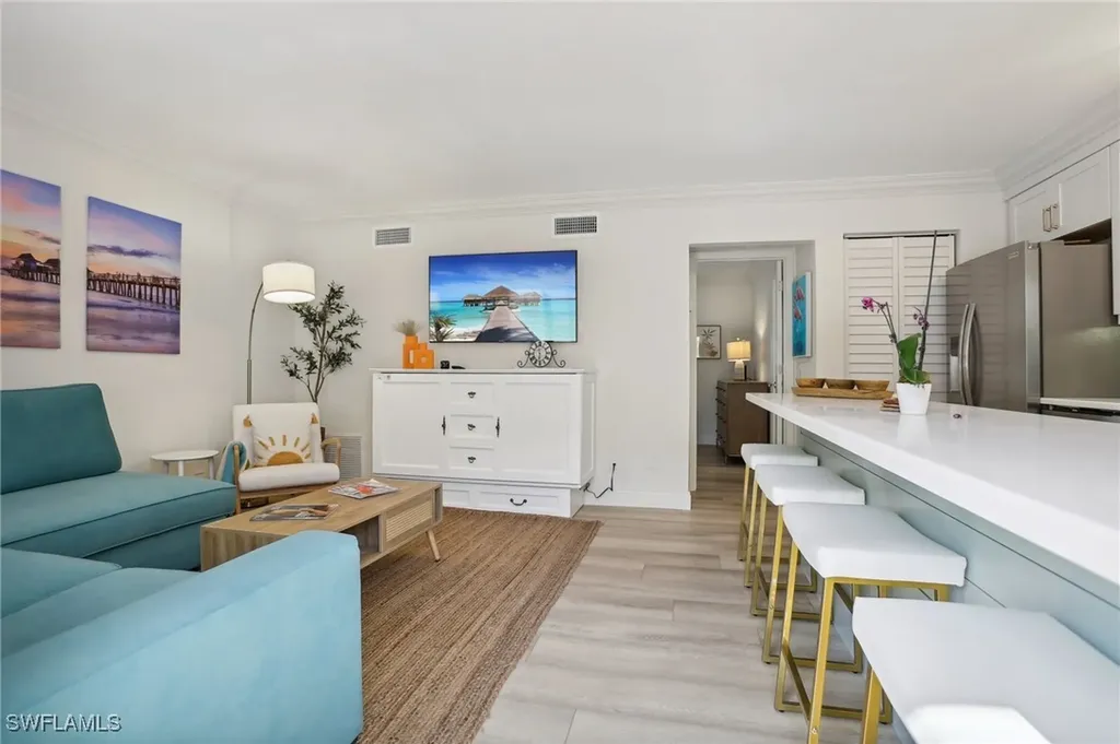 980 7th Avenue S Naples FL 34102