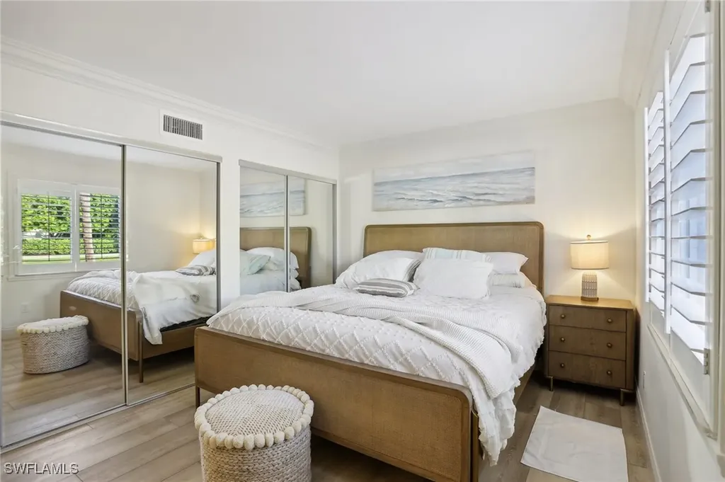 980 7th Avenue S Naples FL 34102