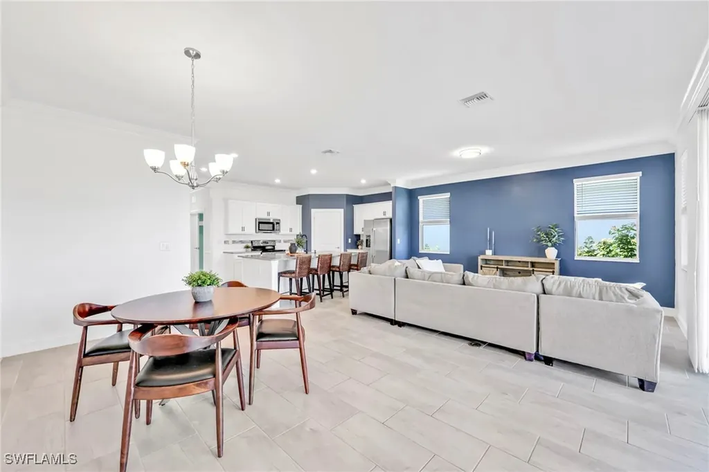 2127 Hamlin Street Naples FL 34120