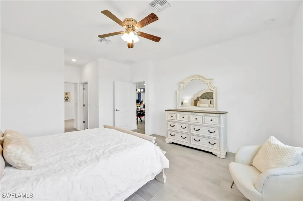 2127 Hamlin Street Naples FL 34120