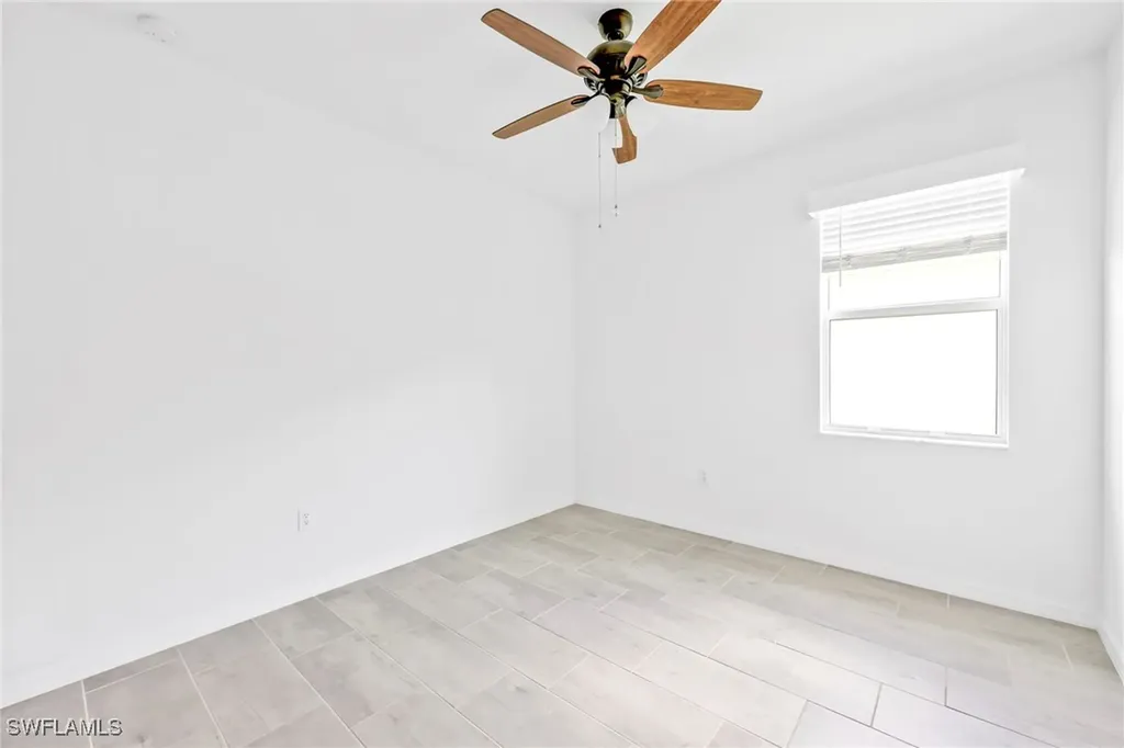 2127 Hamlin Street Naples FL 34120