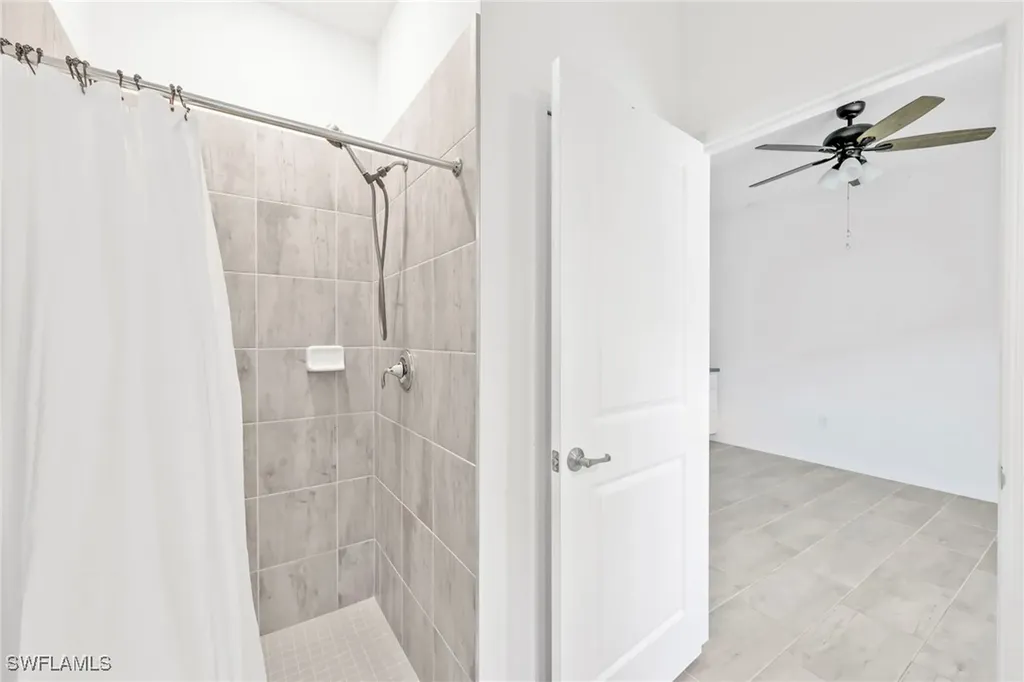 2127 Hamlin Street Naples FL 34120