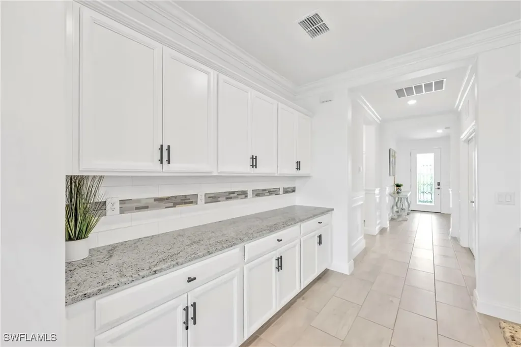 2127 Hamlin Street Naples FL 34120