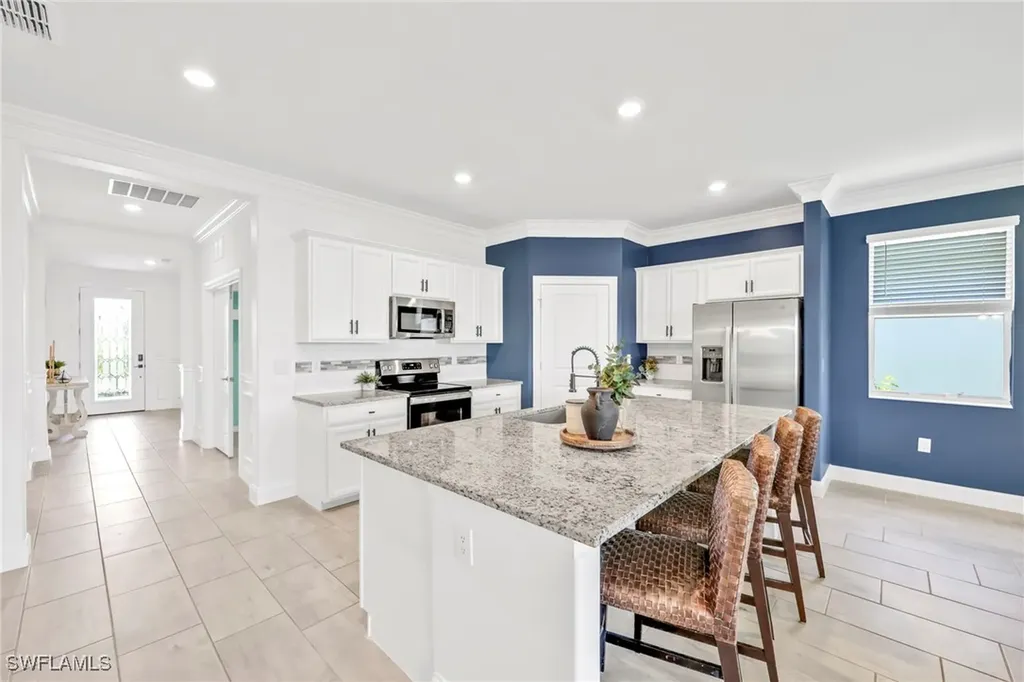 2127 Hamlin Street Naples FL 34120