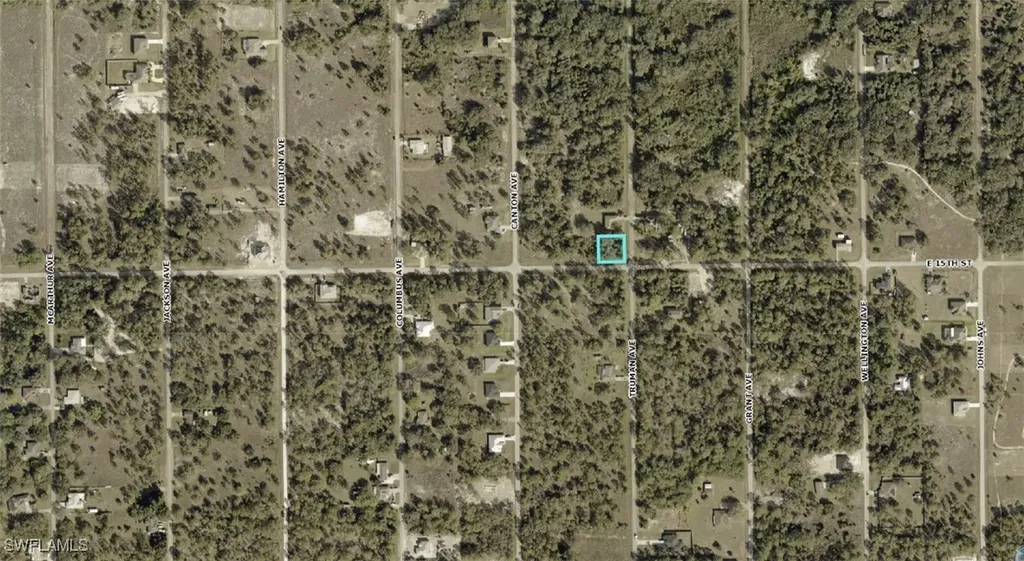 3207 E 15th Street Lehigh Acres FL 33972
