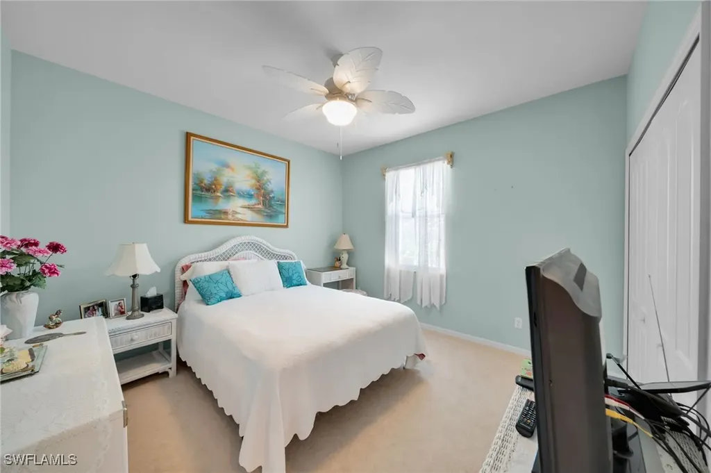 2010 SE 13th Terrace Cape Coral FL 33990