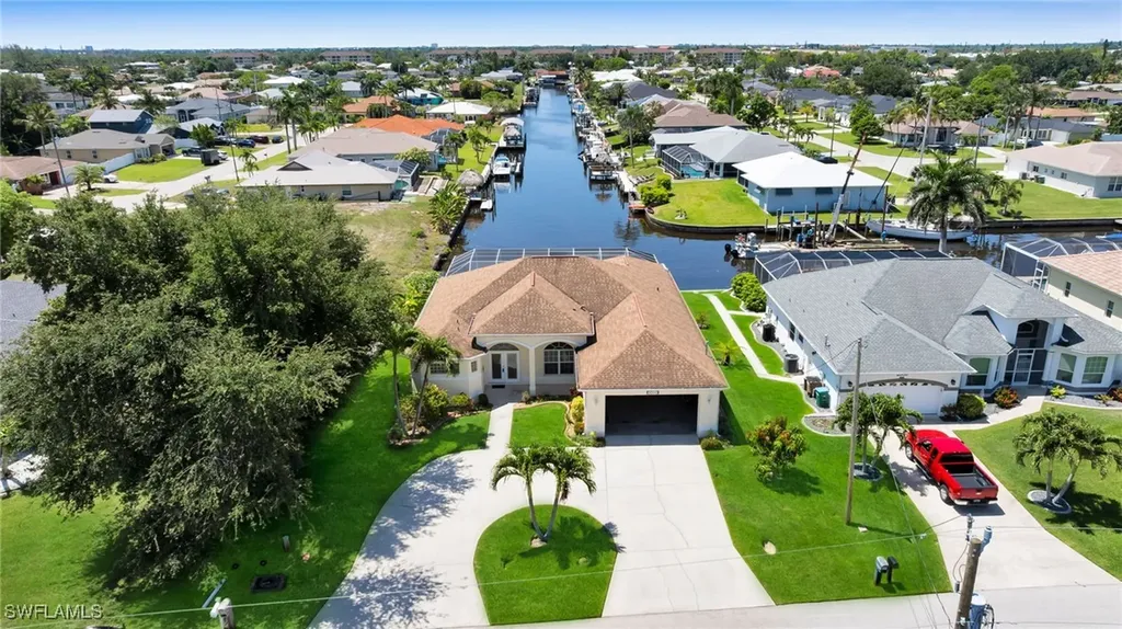 2010 SE 13th Terrace Cape Coral FL 33990