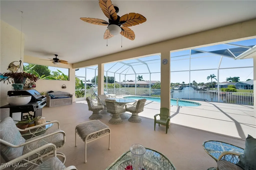 2010 SE 13th Terrace Cape Coral FL 33990