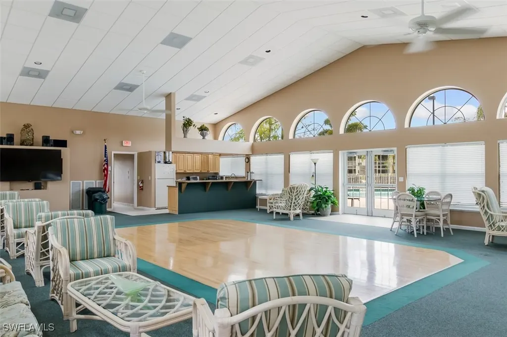 5708 Deauville Circle Naples FL 34112