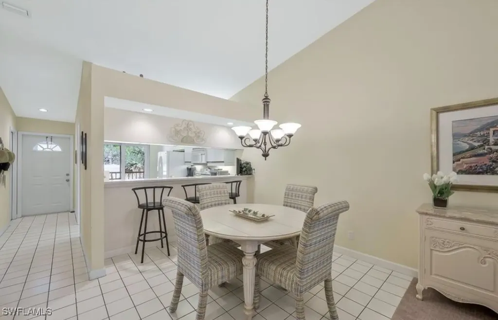 2305 Hidden Lake Drive Naples FL 34112