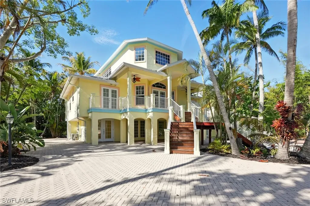 5697 Bay Point Road Bokeelia FL 33922