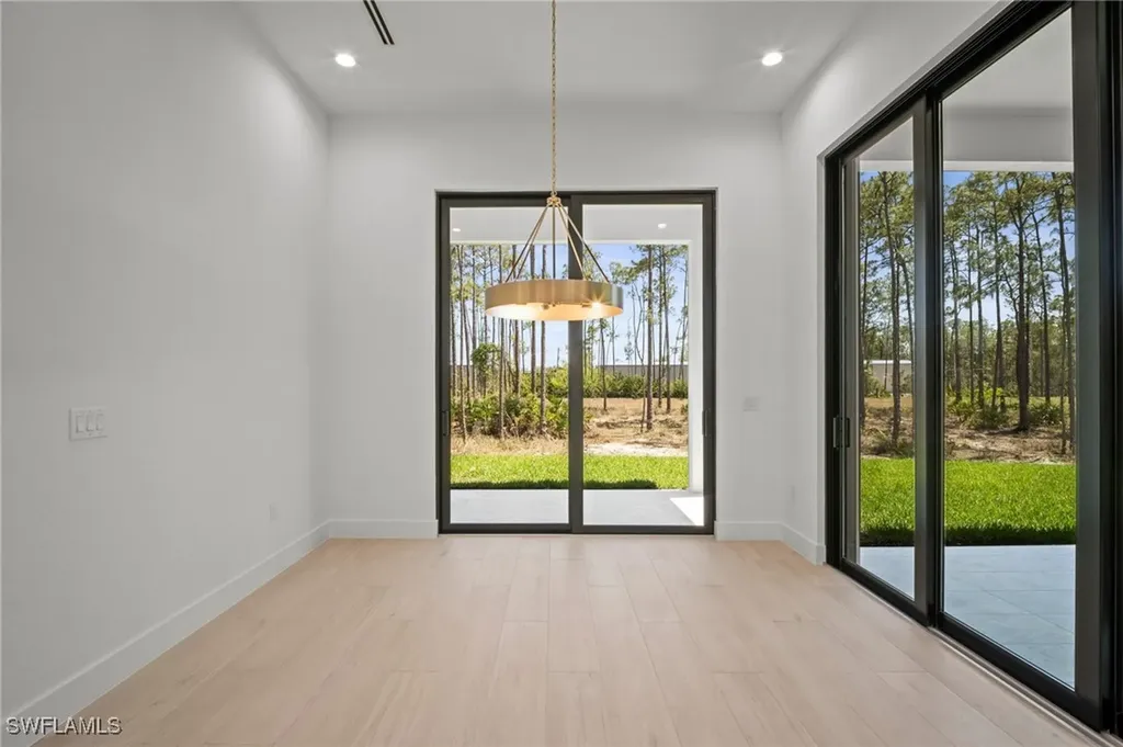 25400 Divot Drive Bonita Springs FL 34135