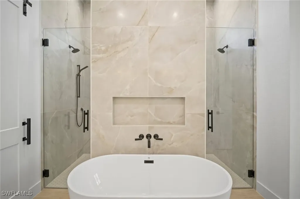 25400 Divot Drive Bonita Springs FL 34135