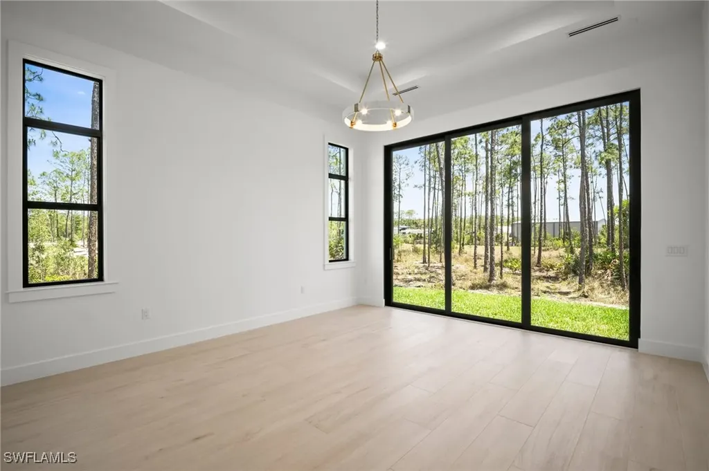 25400 Divot Drive Bonita Springs FL 34135