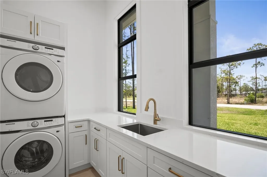 25400 Divot Drive Bonita Springs FL 34135