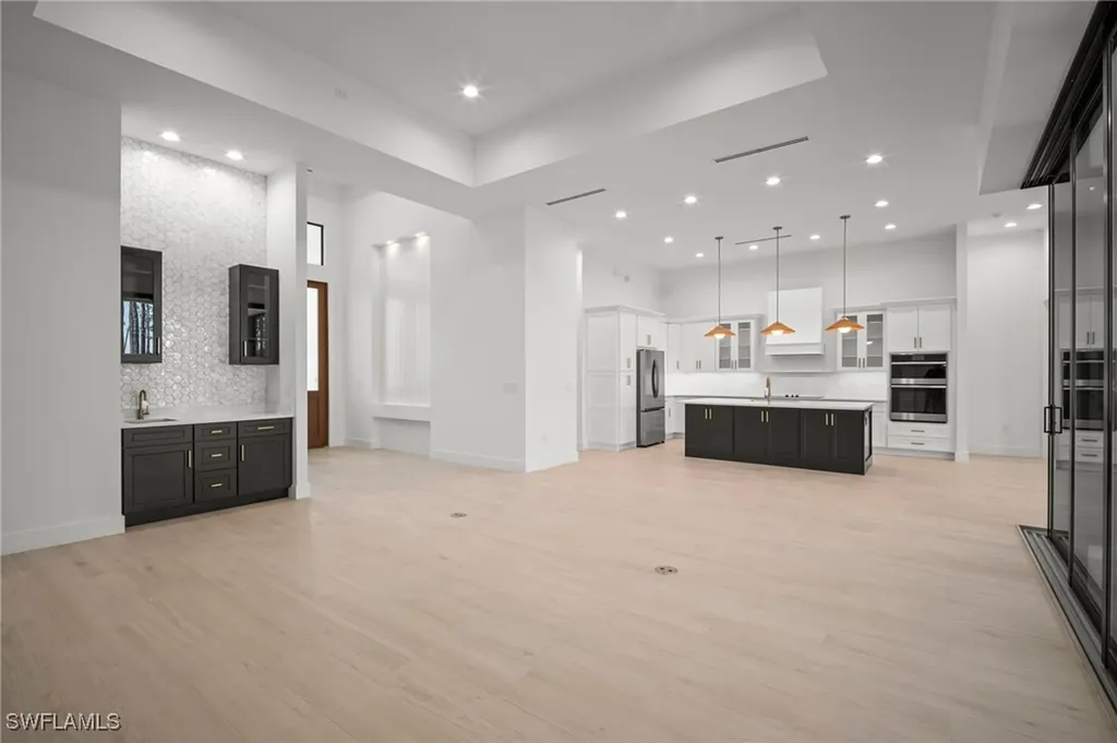 25400 Divot Drive Bonita Springs FL 34135