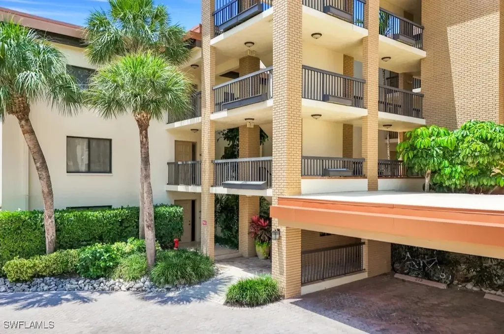 6770 Pelican Bay Boulevard Naples FL 34108