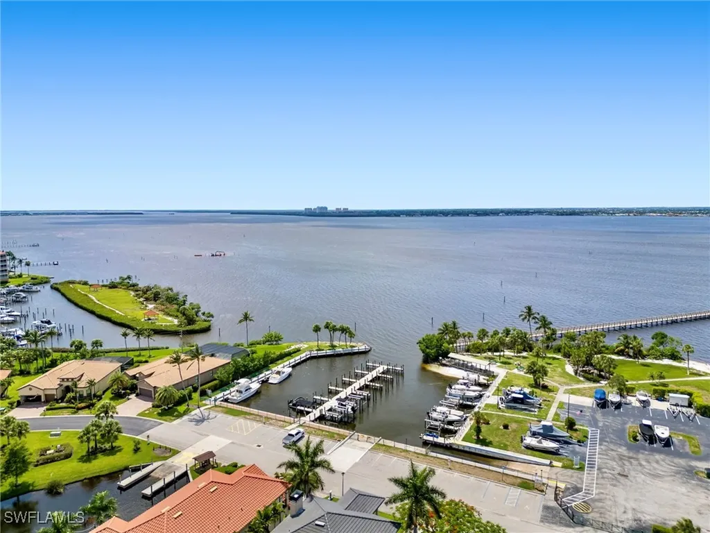 11921 Seabreeze Cove Lane Fort Myers FL 33908