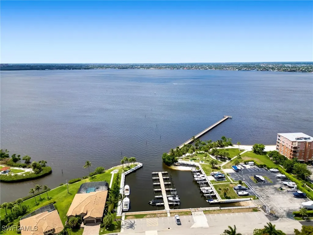 11921 Seabreeze Cove Lane Fort Myers FL 33908