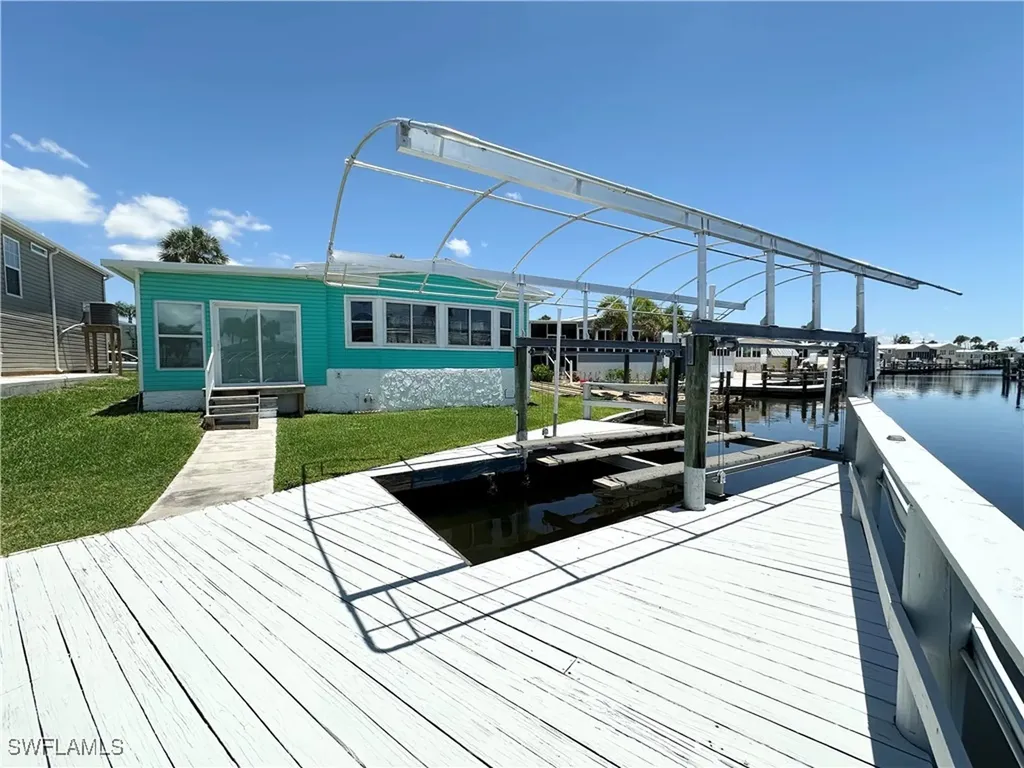 17800 Bryan Court Fort Myers Beach FL 33931