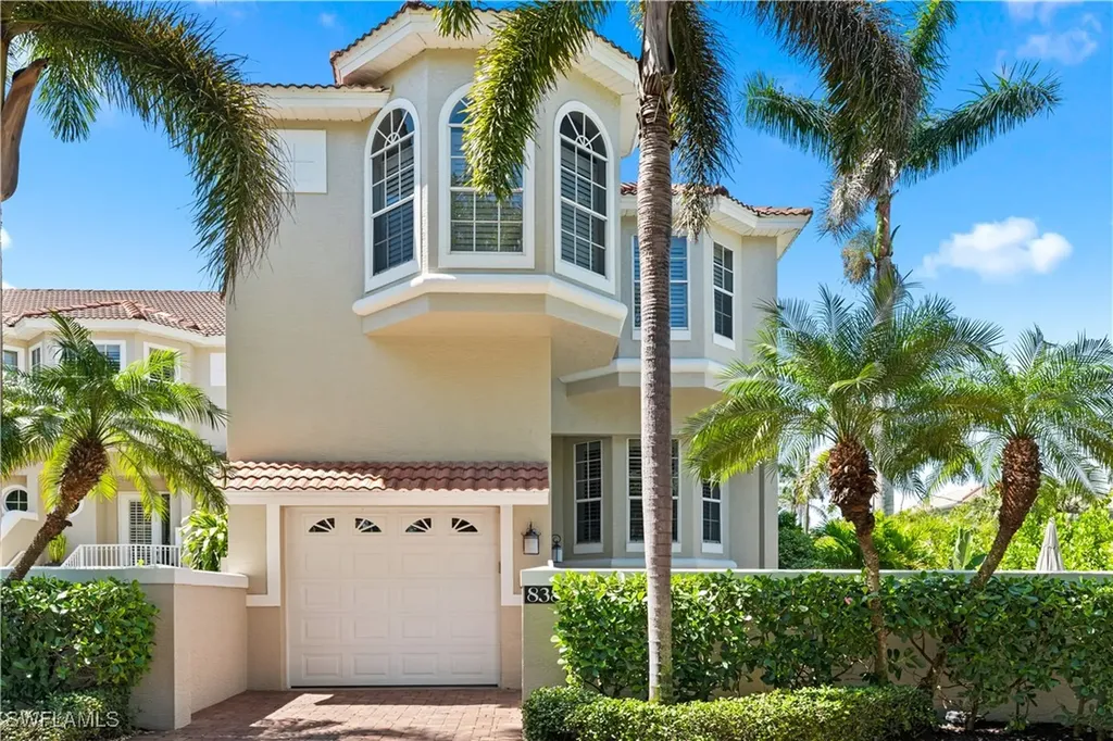 838 9th Avenue S Naples FL 34102