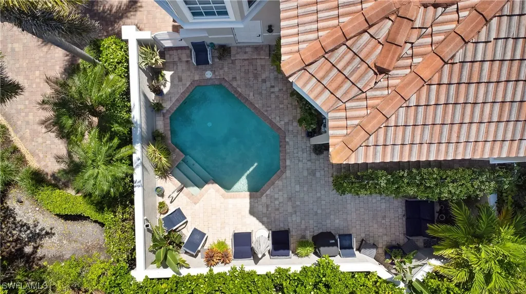 838 9th Avenue S Naples FL 34102