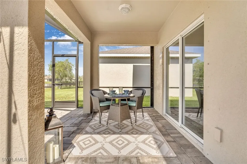 3490 Acapulco Circle Cape Coral FL 33909