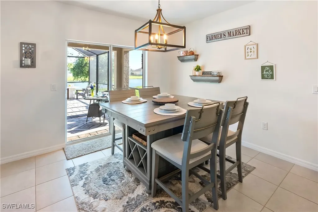 3490 Acapulco Circle Cape Coral FL 33909