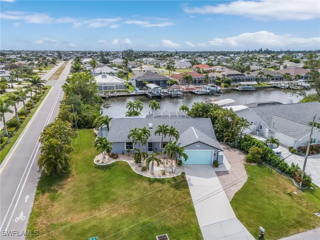 401 SW 38th Place Cape Coral FL 33991