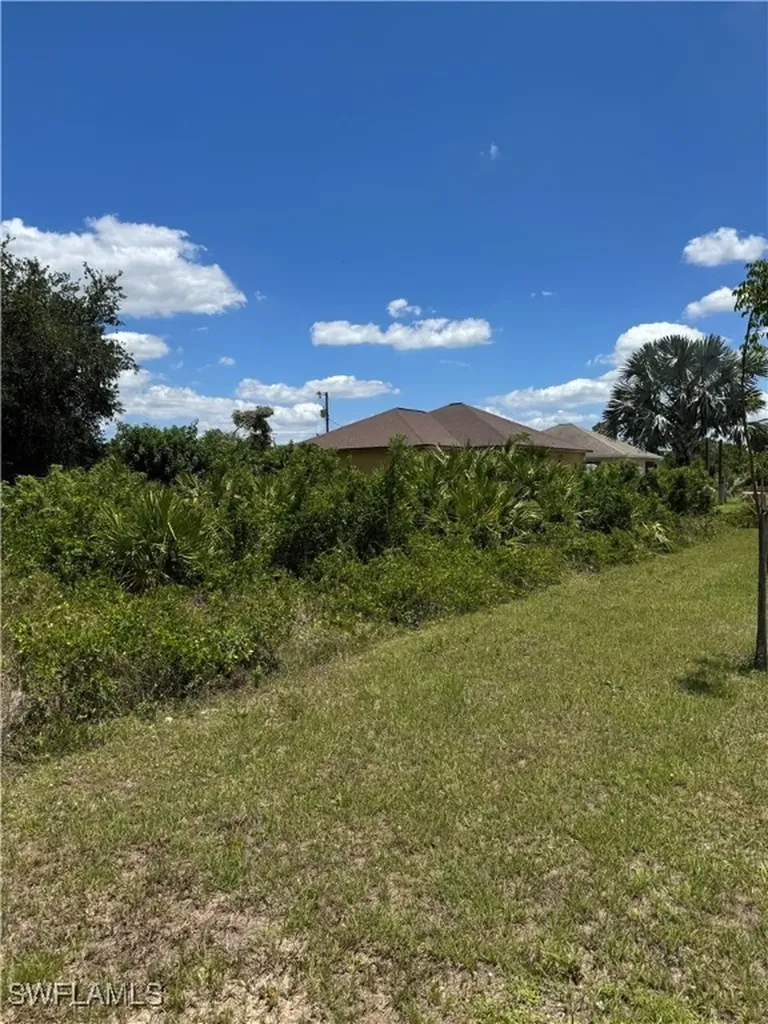 870 Chantilly Street E Lehigh Acres FL 33974