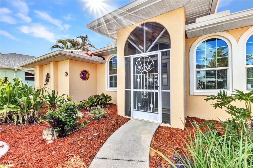 3058 Curry Terrace Port Charlotte FL 33981